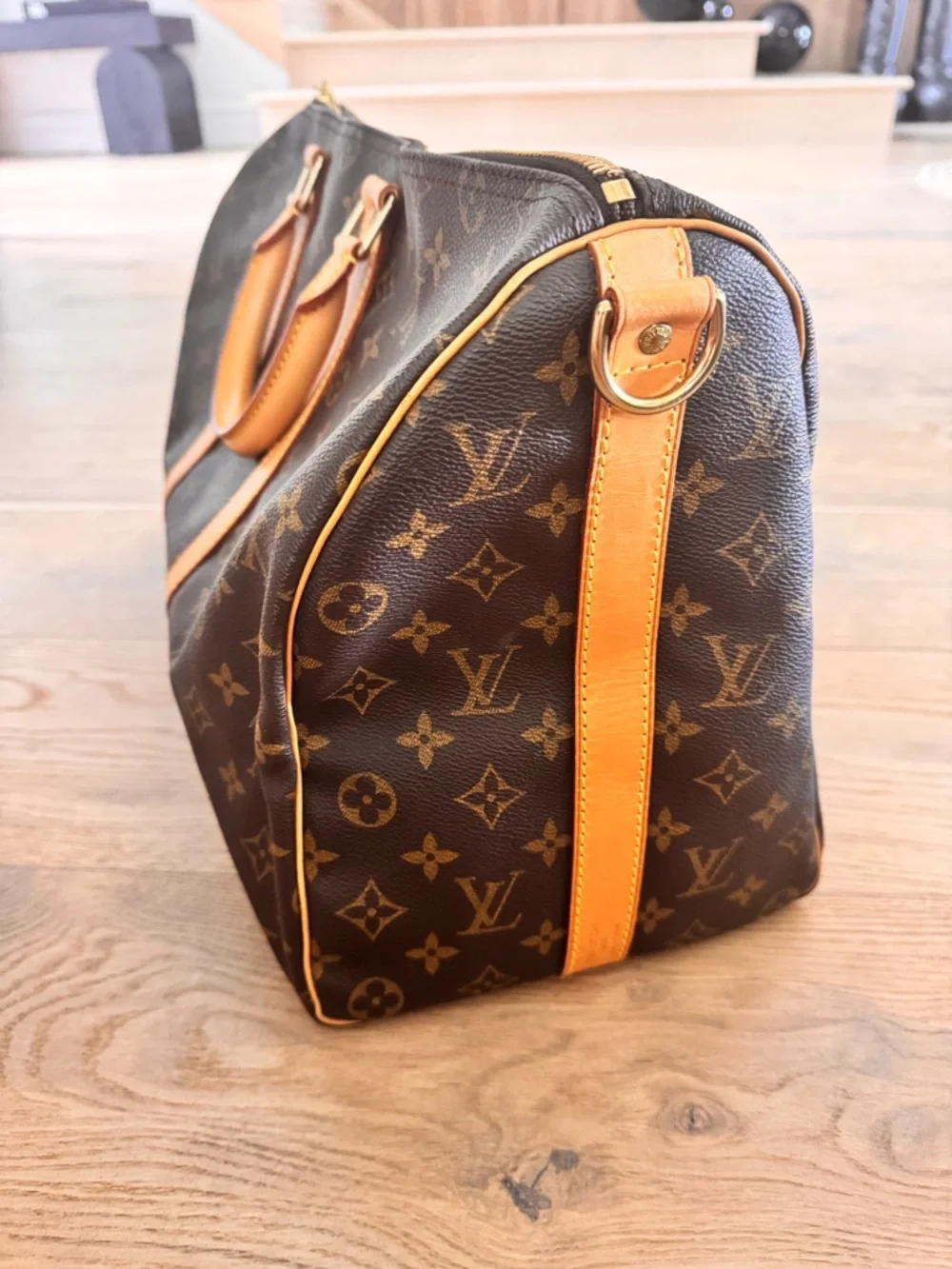 Louis Vuitton Monogram Keepall 45 - Picture 3 of 7